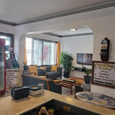 Ephesians Nocleg ze śniadaniem Kusadası