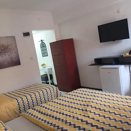 Ephesians Nocleg ze śniadaniem Kusadası