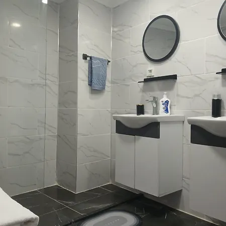 Alojamento de Acomodação e Pequeno-almoço Ephesians Kusadası